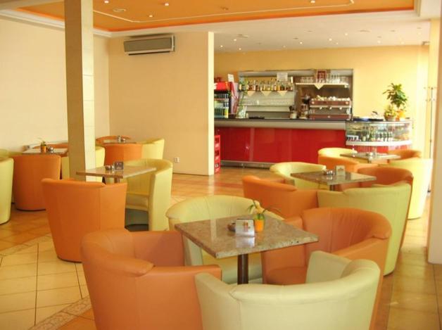 Hotel Nivy 브라티슬라바 외부 사진