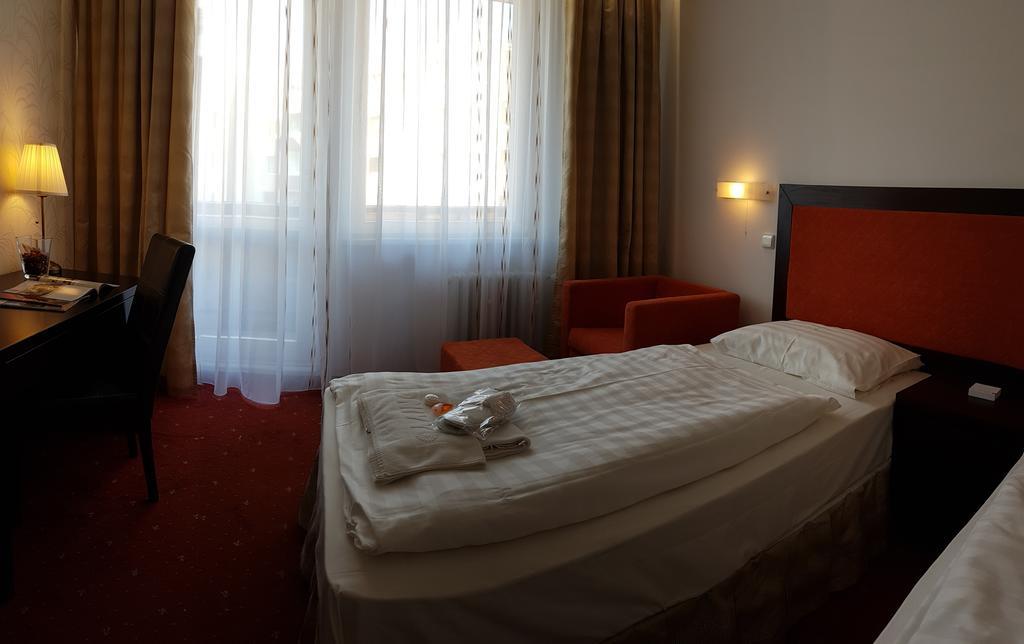 Hotel Nivy 브라티슬라바 외부 사진