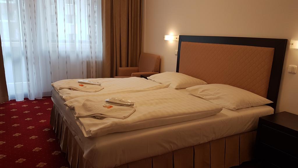 Hotel Nivy 브라티슬라바 외부 사진