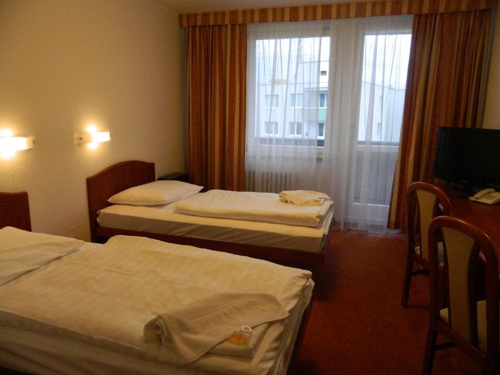 Hotel Nivy 브라티슬라바 외부 사진