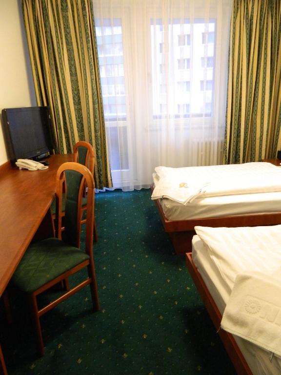 Hotel Nivy 브라티슬라바 외부 사진
